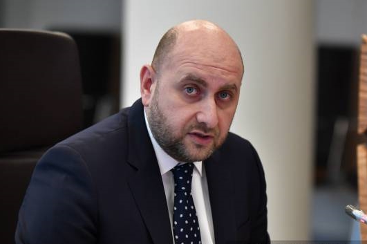 Selon la Banque centrale d’Arménie, les transferts de fonds vers l’Arménie diminueront d’environ 20%
