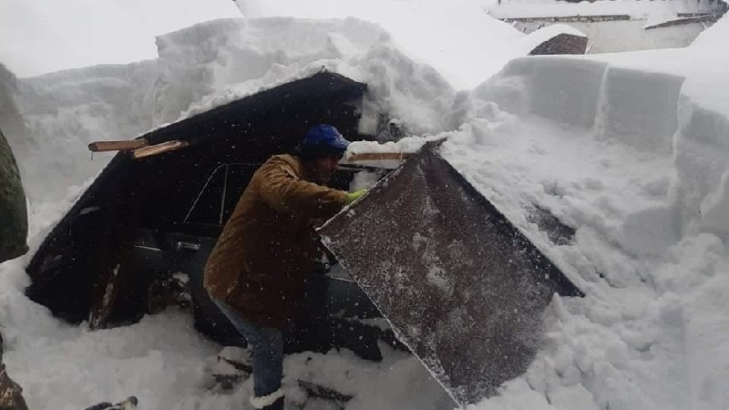 L’épaisse couche de neige tombée en Artsakh fait des dégâts avec effondrements des toits de quelques habitations