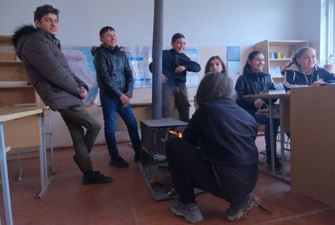 La Fondation « Enseigner, Arménie » a collecté environ 5 millions de drams pour acheter des radiateurs électriques et les allouer aux écoles de l&rsquo;Artsakh