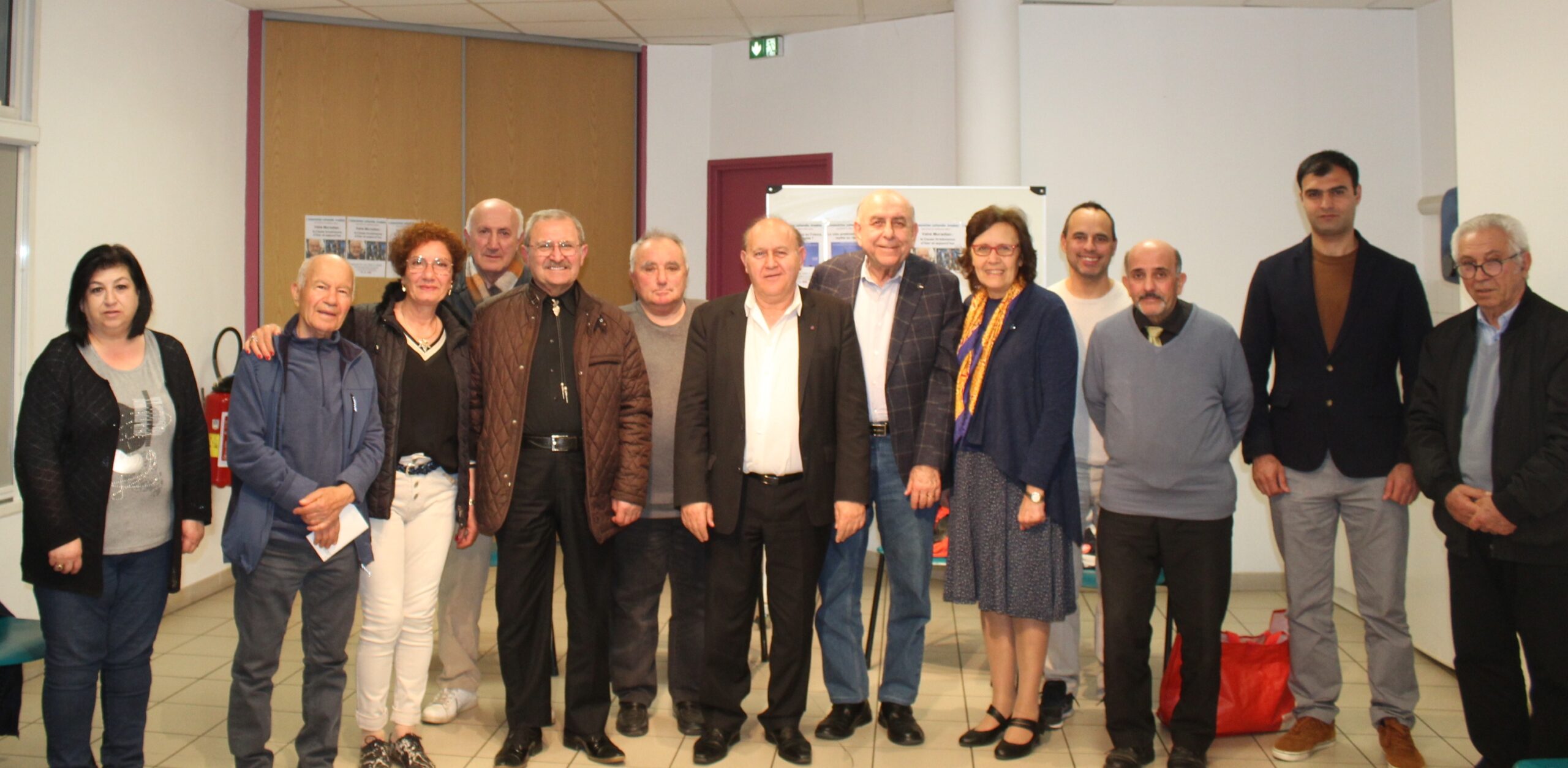 Passionnant débat d’« Arménia » sur le vote de la communauté arménienne de France, une réalité selon le public