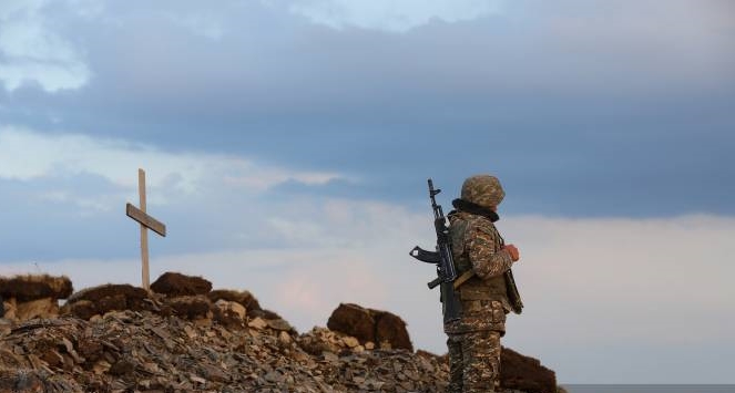 Ce matin, les forces armées azéries tentent à nouveau de progresser en direction de la frontière orientale de l&rsquo;Artsakh