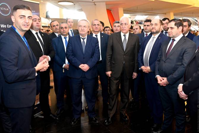 Le président arménien Vahagn Khachatouryan a assisté à l&rsquo;ouverture de la 3e exposition internationale ArmHighTech 2022
