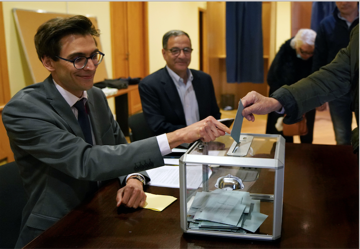 Vote à l&rsquo;Ambassade de France