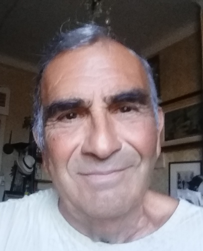 Jean Simon Khazarian : notre famille s’est retrouvée en partie grâce à l’article-annonce sur Armenews