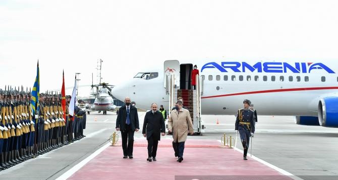 Le Premier ministre arménien Nikol Pachinian est arrivé en Russie pour une visite officielle de deux jours