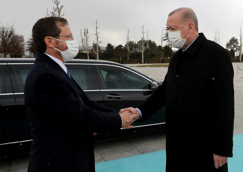 Erdogan met en garde contre une menace sur le statut de la mosquée  Al-Aqsa