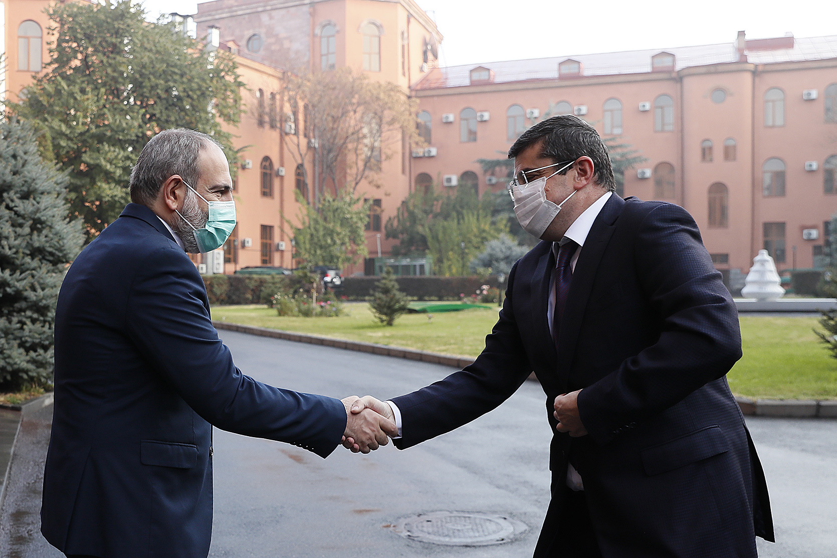 Pachinian veut rassurer le président du Haut Karabagh
