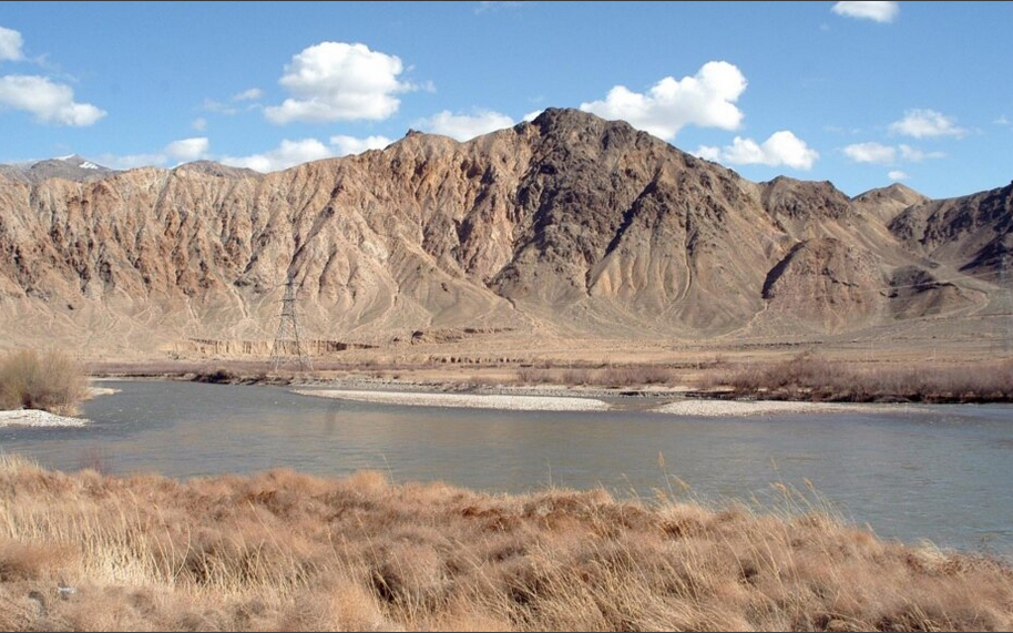 L’Iran réitère son opposition à tout axe extraterritorial chez son voisin arménien