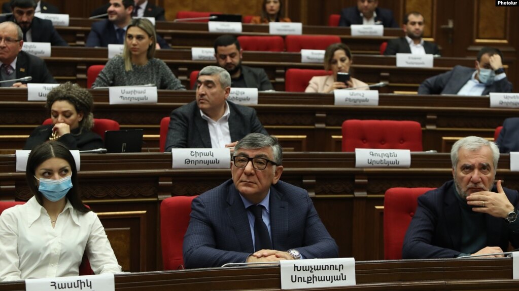 Le Parlement approuve une nouvelle « restriction de la liberté de la presse »