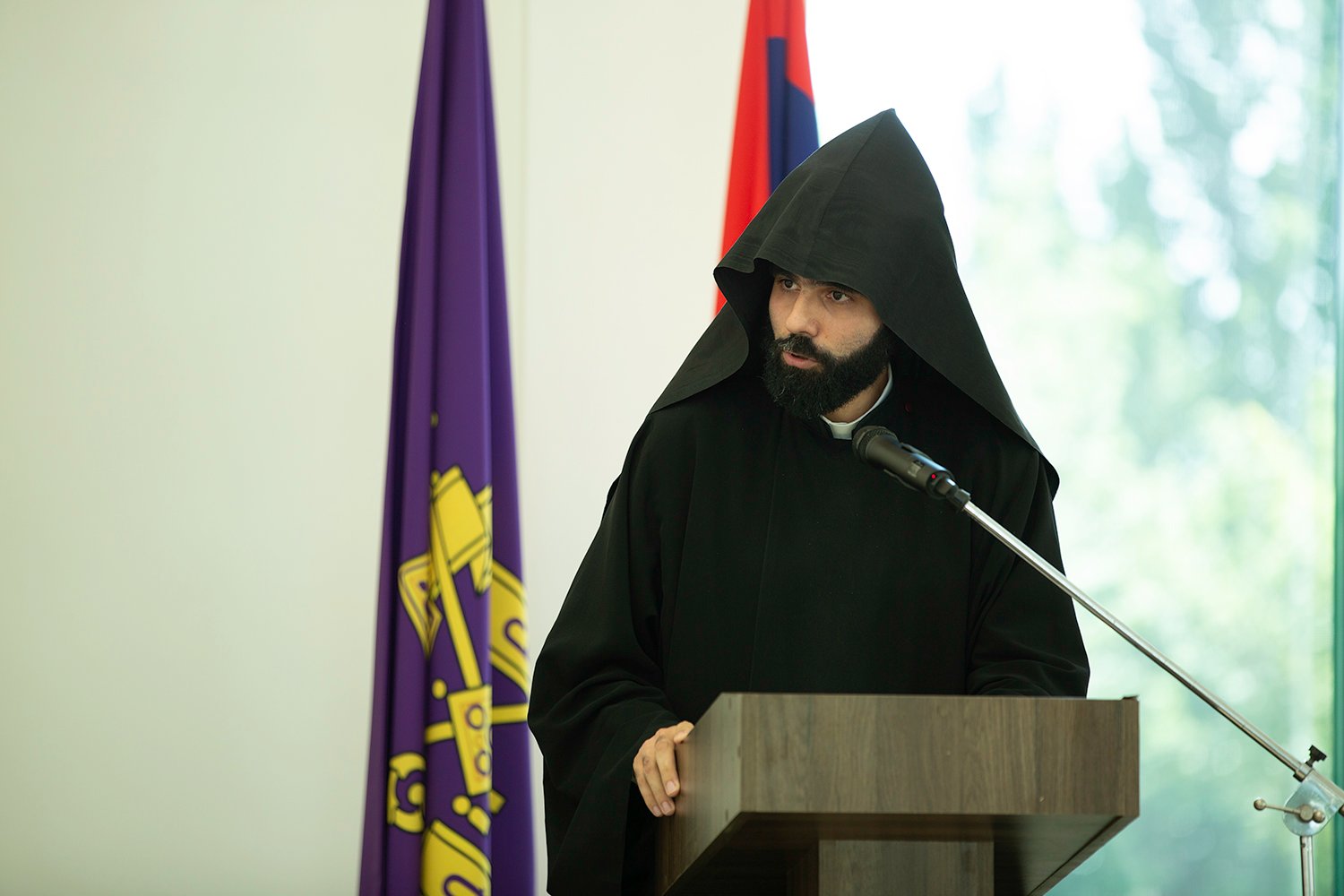 Soutenance de thèse à Saint-Etchmiadzine