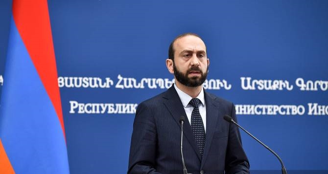 L&rsquo;Arménie continue de croire que les forces russes de paix sont en mesure de rétablir le statu quo établi au Haut-Karabagh affirme Ararat Mirzoyan