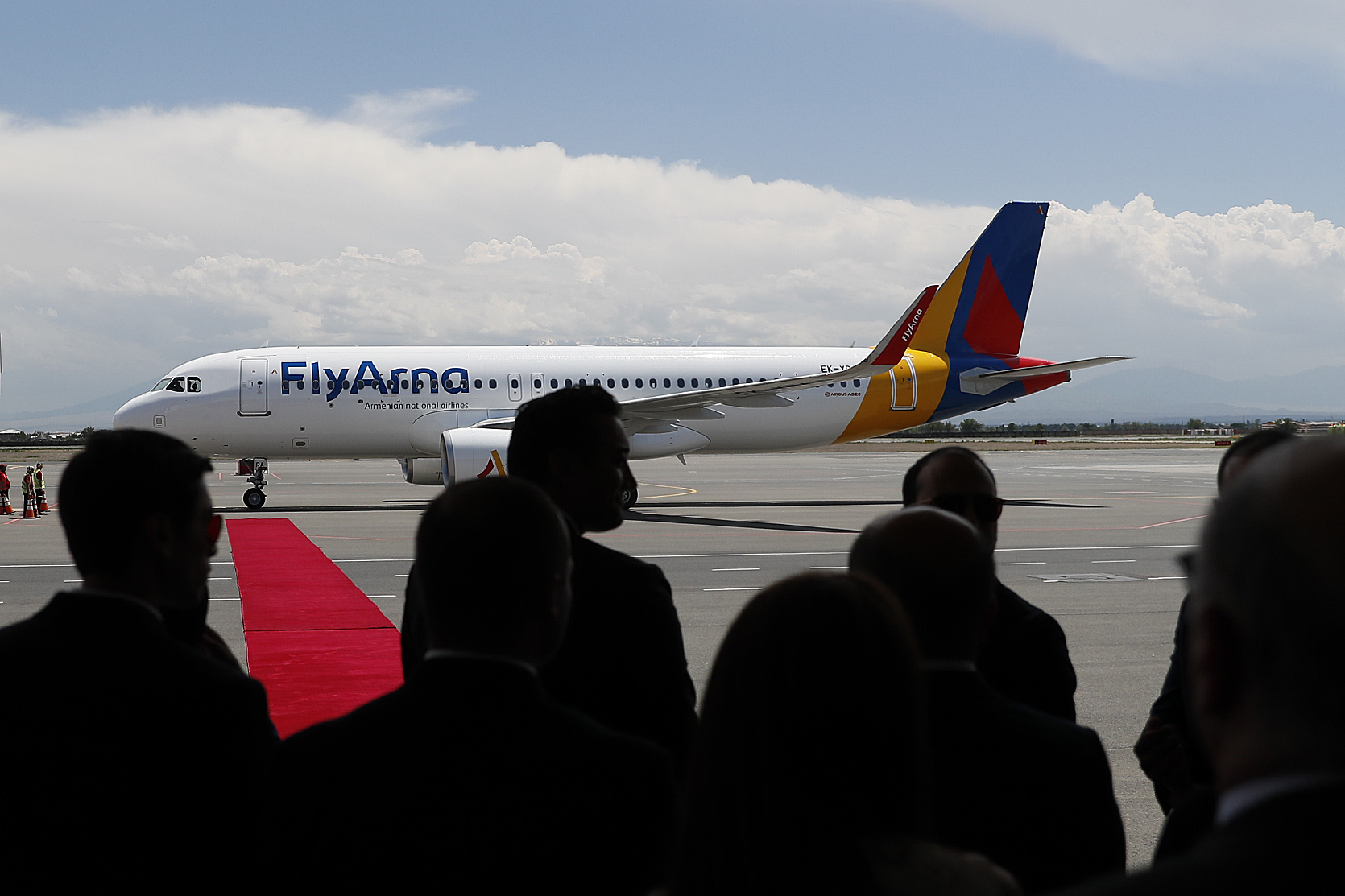 Pachinian promet un nouveau départ pour l&rsquo;aviation commerciale