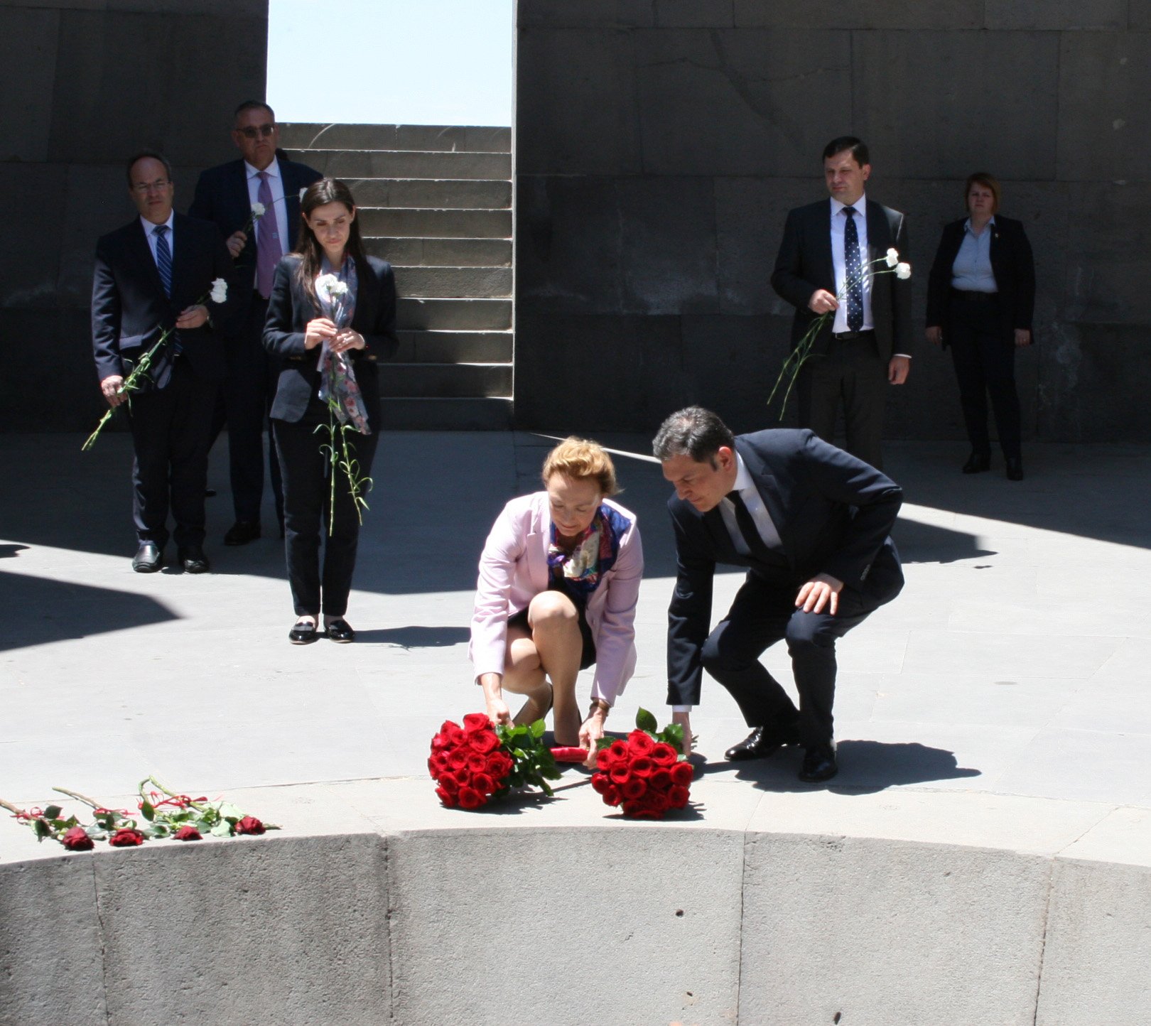 La Secrétaire Générale du Conseil de l&rsquo;Europe, la croate Maria Pejcinovic Buric, s’est rendue au Mémorial du génocide arménien à Erévan
