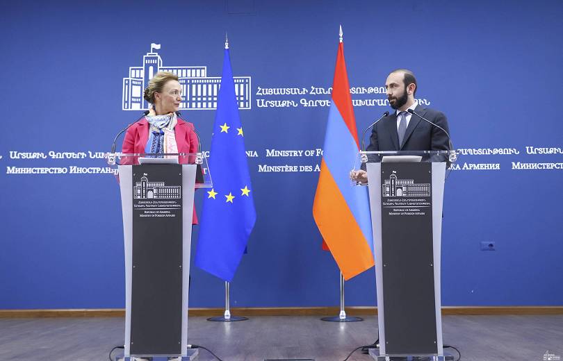 La politisation des questions du retour des prisonniers de guerre Arméniens et la difficulté de l&rsquo;accès humanitaire à l&rsquo;Artsakh est inacceptable affirme le ministre arménien des des Affaires étrangères