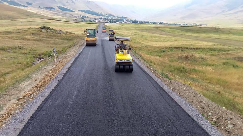 Le plan gouvernemental arménien prévoit la rénovation de 500 km de routes chaque année
