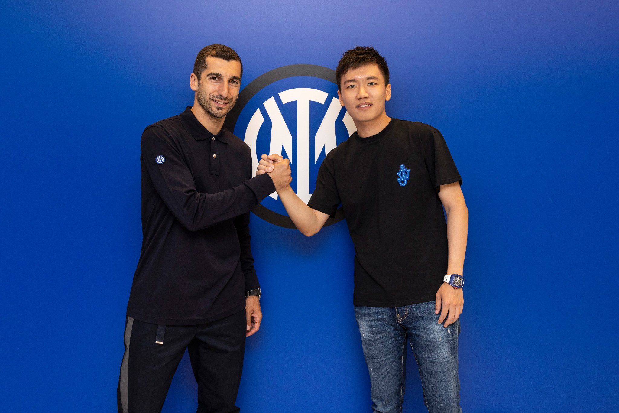 Henrikh Mkhitaryan « le Premier Arménien de l’histoire de l’Inter » a signé officiellement à l’Inter Milan