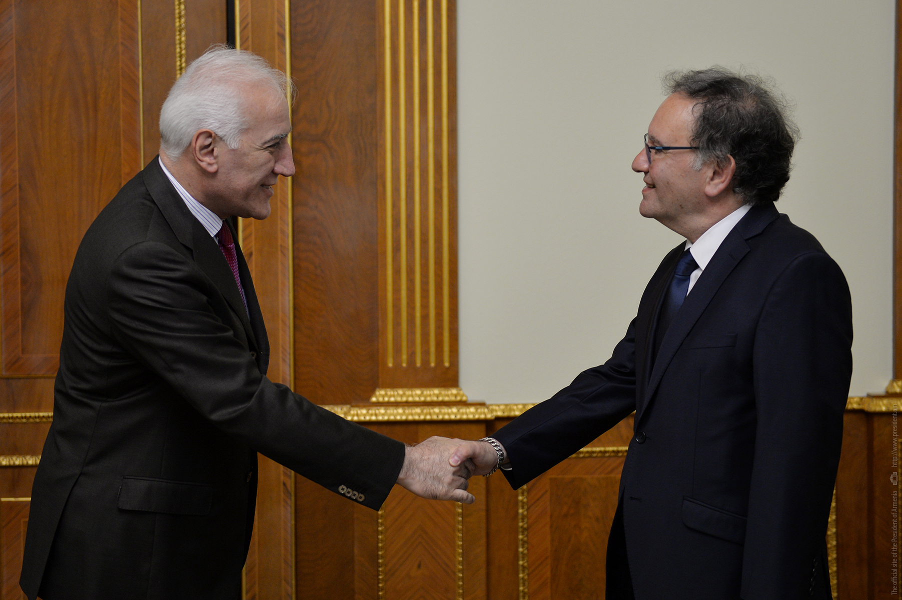 Le Président de la République reçoit Ara Toranian