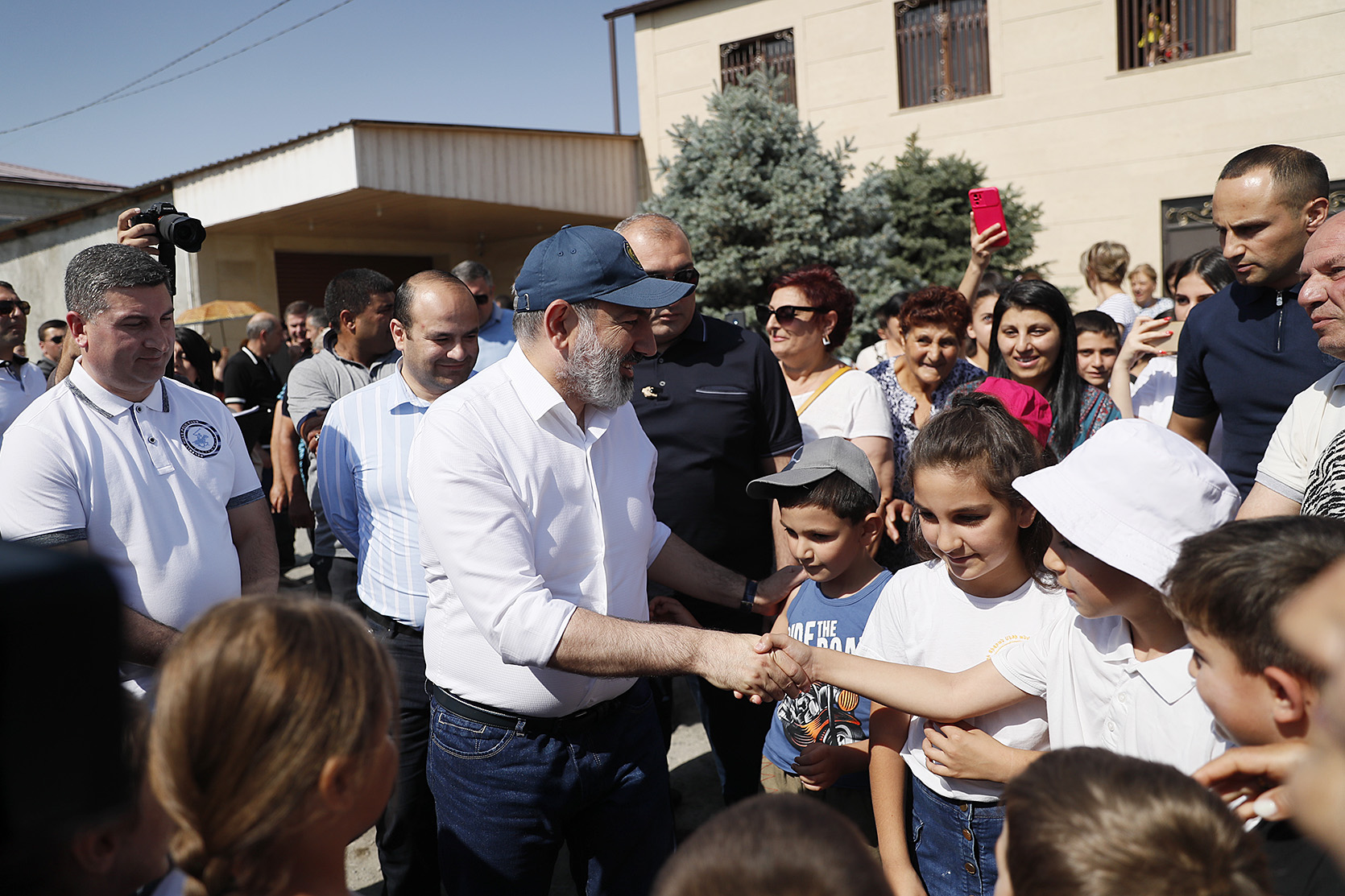 Le Premier ministre se familiarise avec les programmes mis en œuvre dans la province d&rsquo;Armavir.
