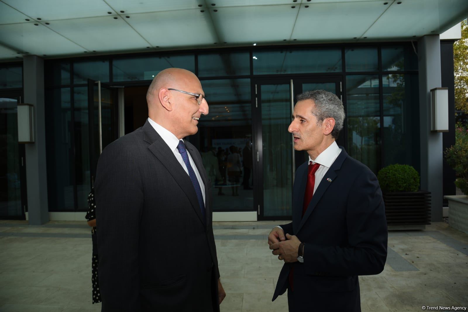La France continue de fournir un soutien technique à l&rsquo;Azerbaïdjan pour le déminage