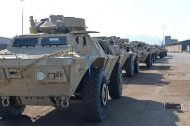 La Grèce déploie plus de 80 chars et véhicules blindés de transport de troupes à la frontière avec la Turquie