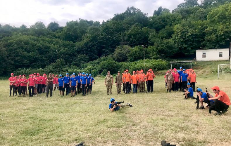 Le 22 juillet, s’est déroulée la cérémonie d&rsquo;ouverture du camp sportif militaire « Aspet » (Chevalier) destiné aux jeunes en Artsakh