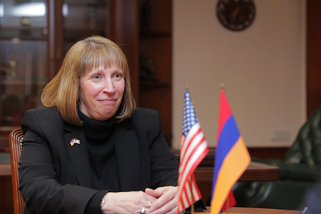 Les États-Unis sont prêts à travailler avec la Russie sur le Karabakh