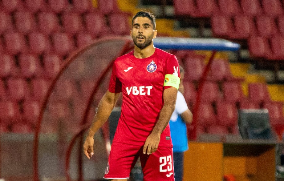 L’international arménien Araz Özbiliz est revenu à Pyuik Erévan