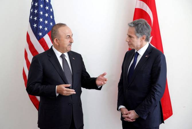 Antony Blinken soulève la question du conflit du Haut-Karabagh lors d&rsquo;une conversation téléphonique avec Mevlut Çavuşoğlu
