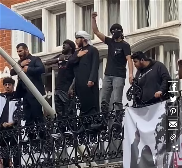 Des Chiites prennent d&rsquo;assaut l&rsquo;ambassade d&rsquo;Azerbaïdjan