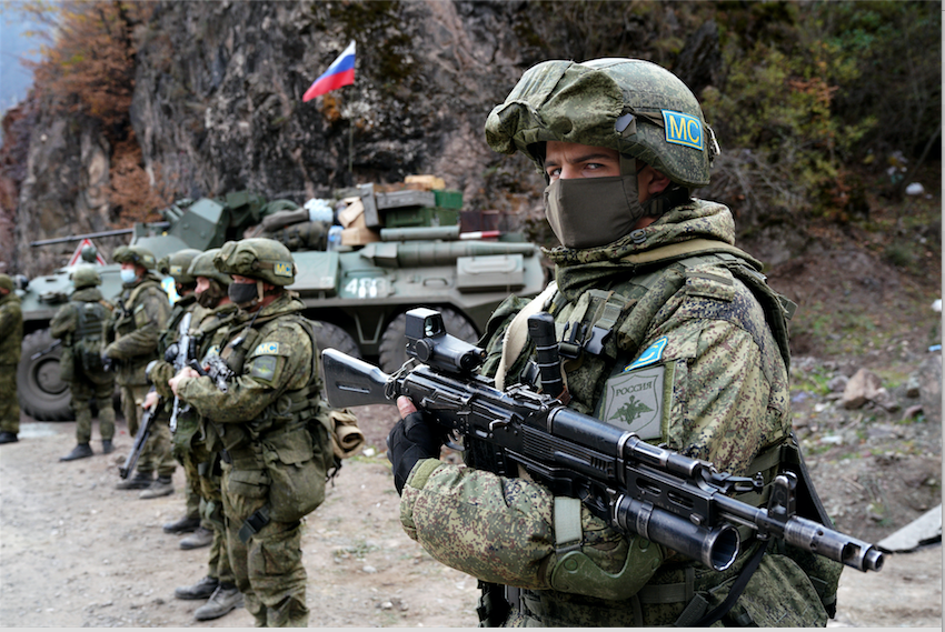 Moscou juge injustes les critiques visant le contingent russe au Karabagh