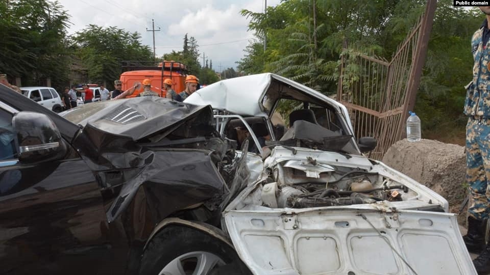 Quatre personnes tuées dans un accident de la route impliquant le chauffeur des casques bleus russes
