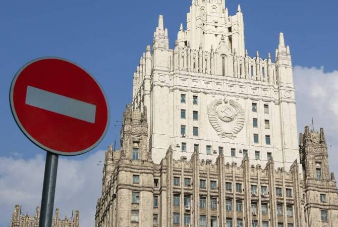 Moscou met en garde contre les contacts avec les pays  » inamicaux « .