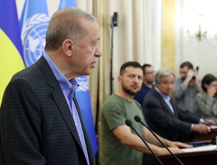 La Turquie « n&rsquo;a pas de vues sur le territoire de la Syrie », assure Erdogan