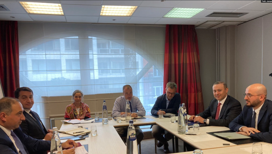 De hauts responsables arméniens et azerbaïdjanais se rencontrent à Bruxelles