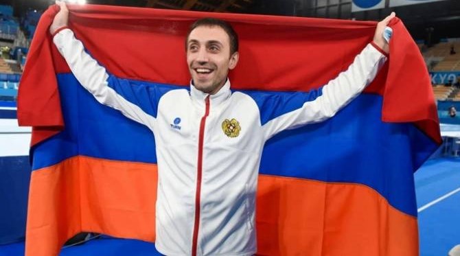 Artur Davtyan (Arménie) vice-champion d’Europe au saut de cheval lors du championnat d’Europe de gymnastique à Munich