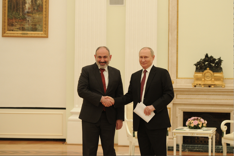 Pachinian et Poutine réaffirment leur volonté de resserrer les liens entre l’Arménie et la Russie