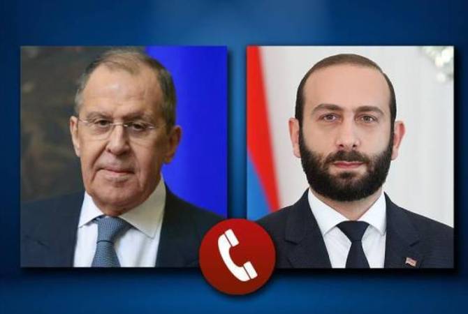 Les ministres des Affaires étrangères arménien et russe discutent de la mise en œuvre des accords du Haut-Karabagh