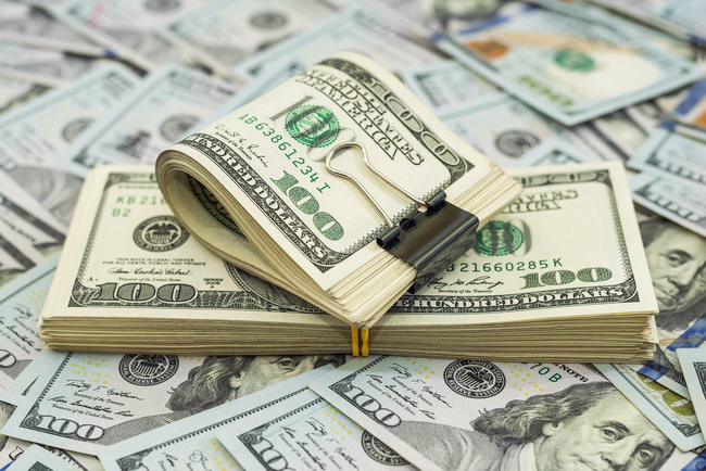 Le commerce extérieur rapporte 6,3 milliards de dollars