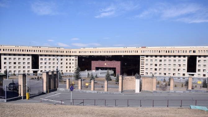 La déclaration diffusée par l&rsquo;Azerbaïdjan ne correspond pas à la réalité affirmé le ministère arménien de la Défense