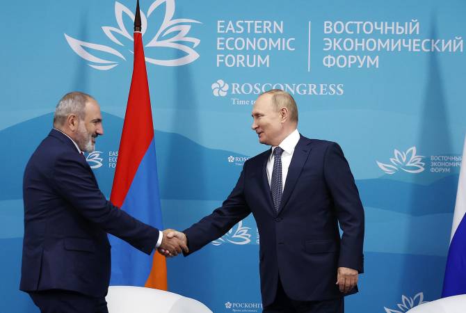 Rencontre entre Nikol Pachinian et Vladimir Poutine à Vladivostok