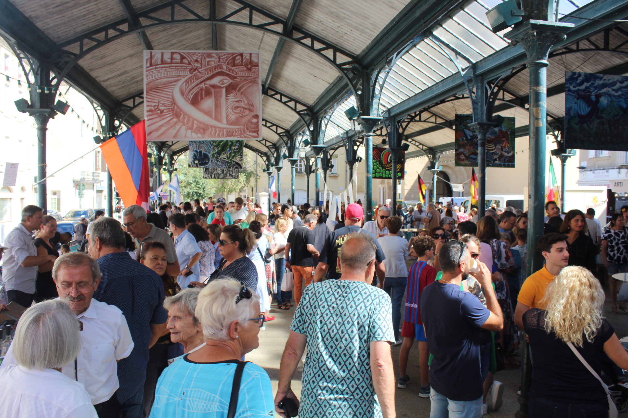 L’Arménie était présente au Marché des Villes jumelles à Valence ce samedi 10 Septembre avec le stand arménien d’Idje-Val et une délégation d’Idjevan (Arménie)