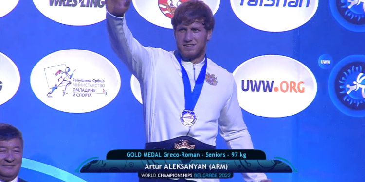 Artur Aleksanyan (Arménie) remporte son 4e titre de champion du monde de lutte gréco-romaine (vidéos)