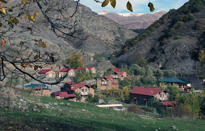 À la suite de l&rsquo;attaque de l&rsquo;Azerbaïdjan, 192 maisons d&rsquo;habitation ont été endommagées en Arménie dont 60 détruites