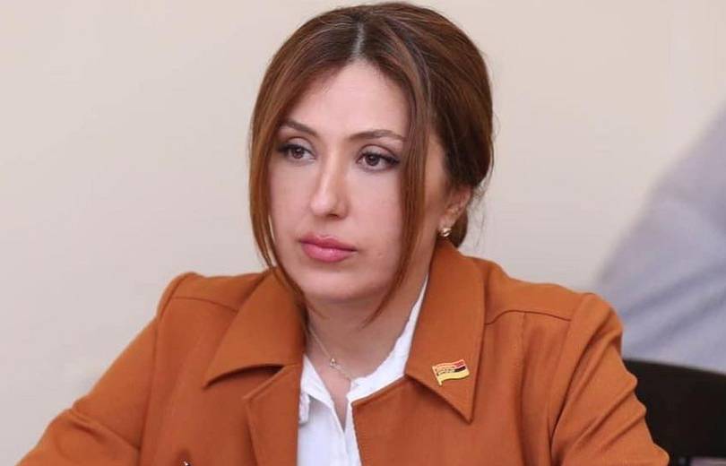 La députée Lilit Kirakosyan : Je peux affirmer que nos militaires sont entièrement pourvus des fournitures nécessaires, il n&rsquo;y a pas besoin de collecte de fonds