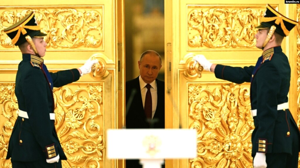 Poutine s&rsquo;en tient à une ligne prudente sur les combats entre l&rsquo;Arménie et l&rsquo;Azerbaïdjan