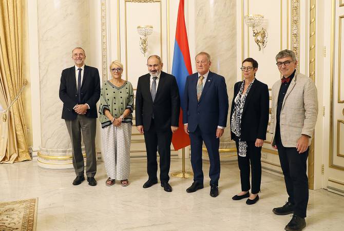 Le Premier ministre arménien a reçu la délégation du groupe d&rsquo;amitié France-Arménie du Sénat français