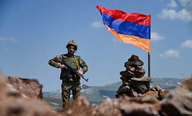 Le chef adjoint de l’Etat-major général de l’Arménie : Nous attendons, nous nous préparons à affronter et vaincre l&rsquo;ennemi