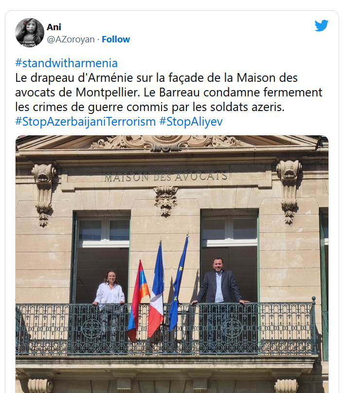 Le drapeau d&rsquo;Arménie sur la façade de la Maison des avocats de Montpellier