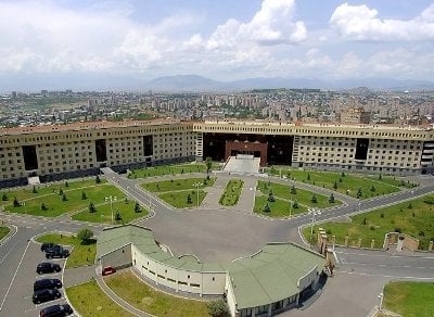 L&rsquo;Azerbaïdjan a tiré sur des positions arméniennes pendant la nuit