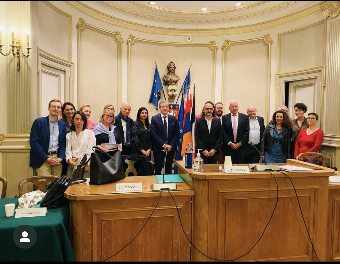 Le maire du 6e arrondissement de Lyon